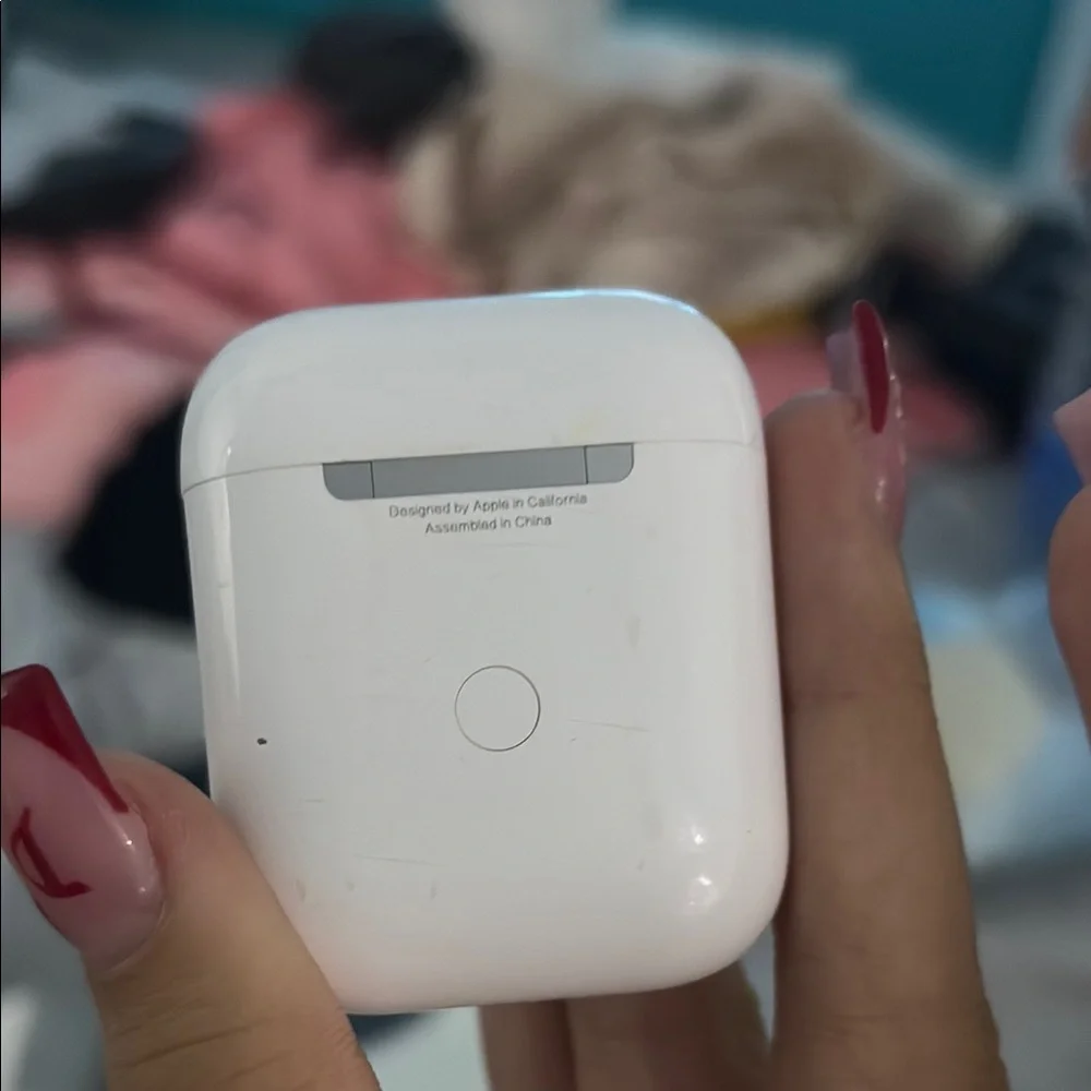 Apple White AirPods Wireless Headset